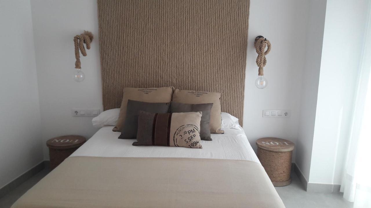 Hostal Cervantes Playa Garrucha Exterior foto
